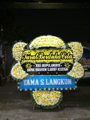Papan Bunga Duka di Pandemulyo